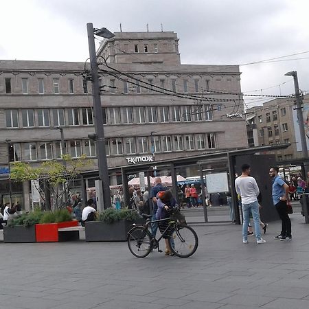 Hostel Im Medizinerviertel Halle  Ngoại thất bức ảnh