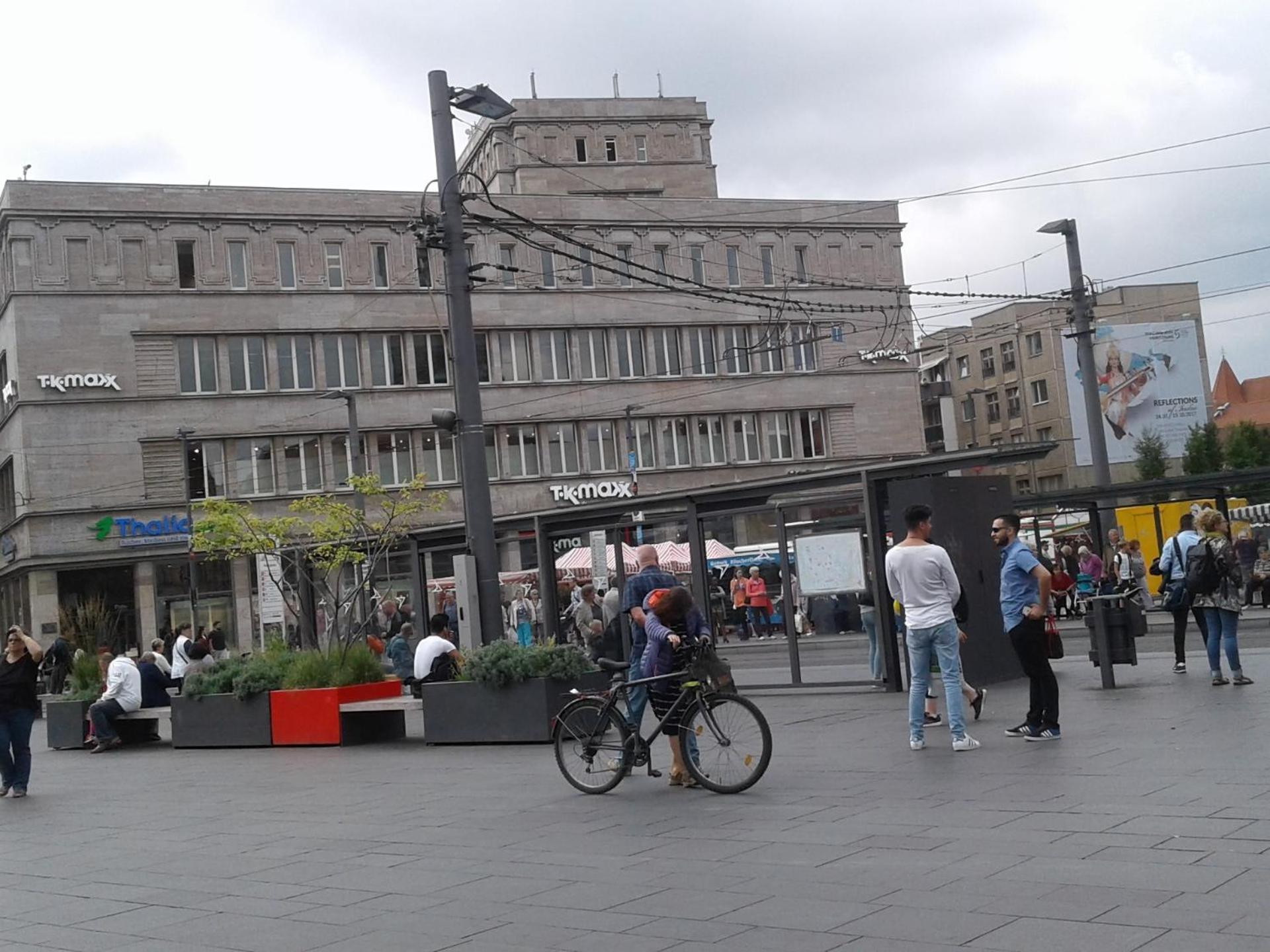 Hostel Im Medizinerviertel Halle  Ngoại thất bức ảnh