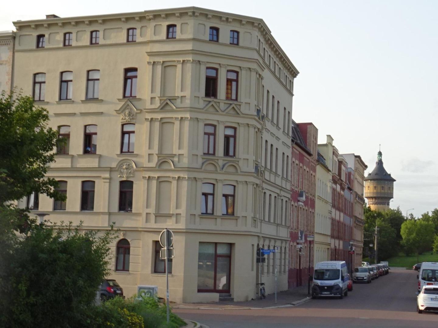 Hostel Im Medizinerviertel Halle  Ngoại thất bức ảnh