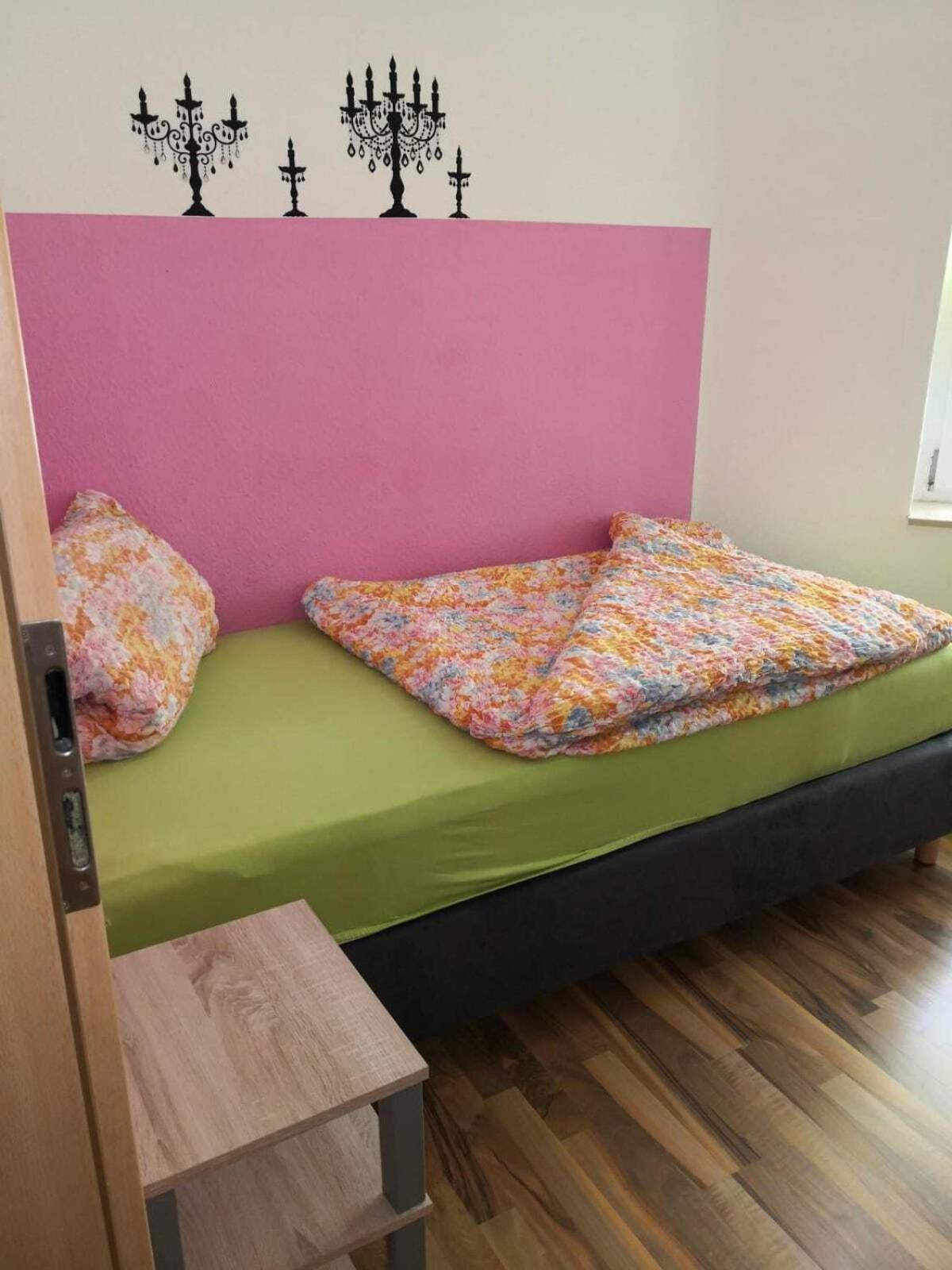 Hostel Im Medizinerviertel Halle  Ngoại thất bức ảnh